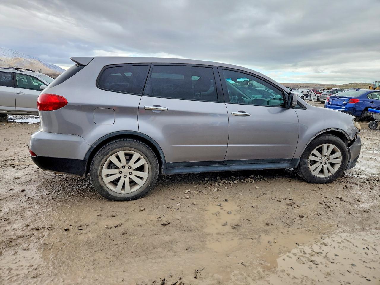 2008 Subaru Tribeca - Image 3