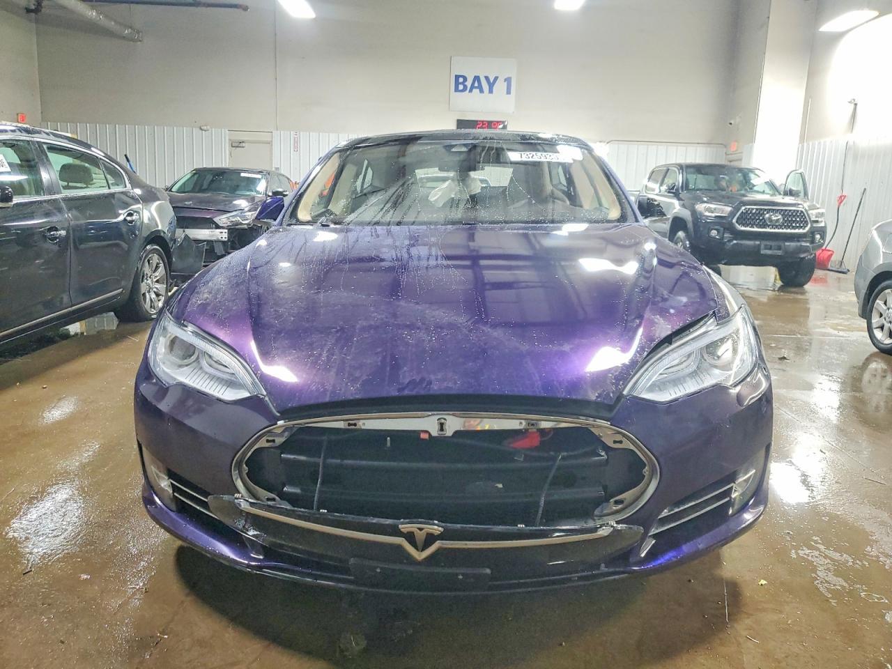 2015 Tesla Model S P85D - Image 5
