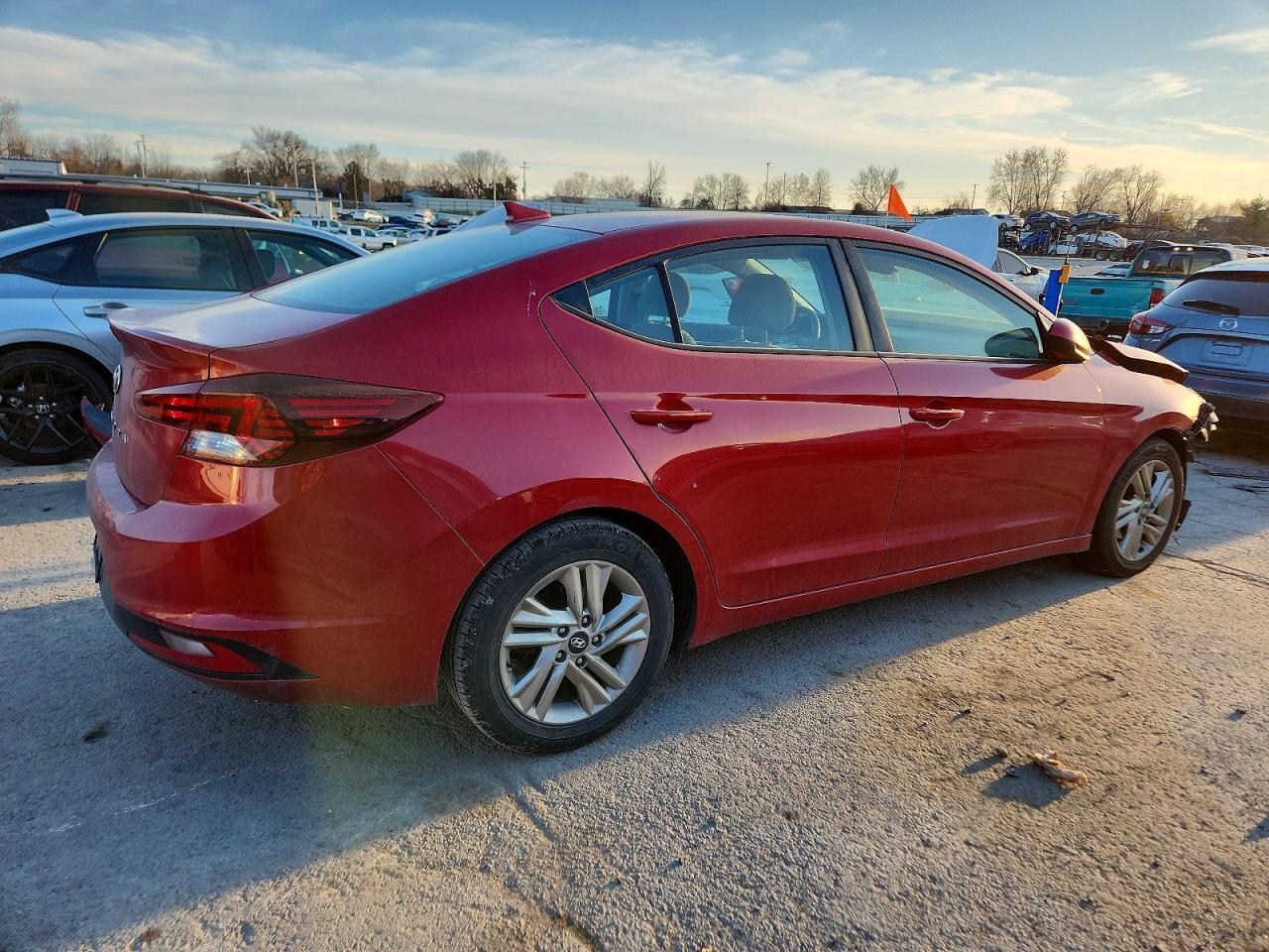 2020 Hyundai Elantra Sel - Image 3