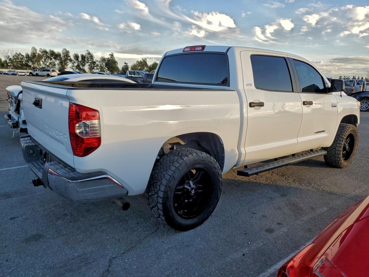 2014 Toyota Tundra Crewmax Sr5 - Фото 3