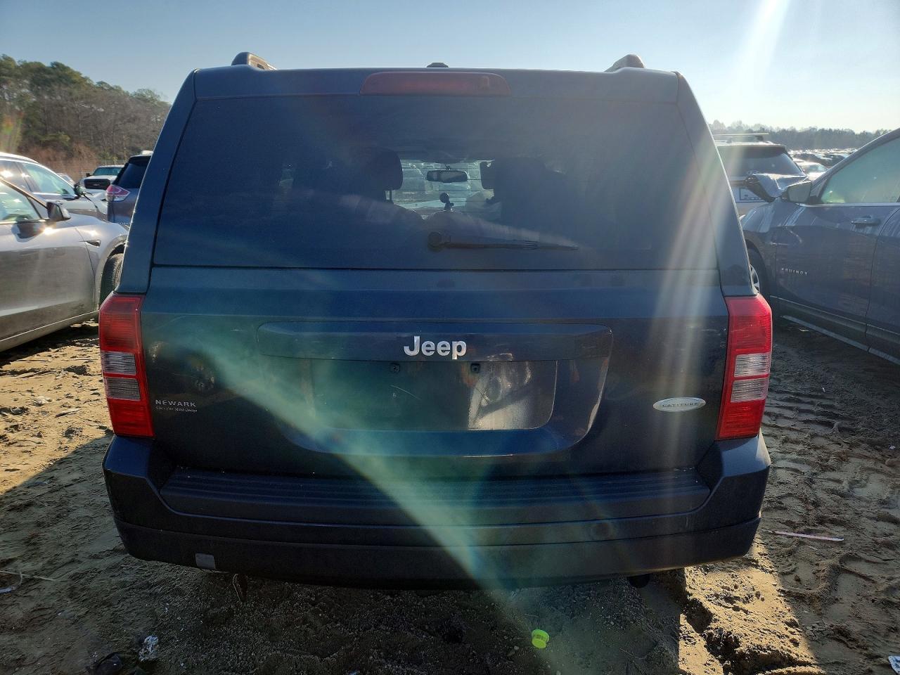 2014 Jeep Patriot Latitude - Фото 6