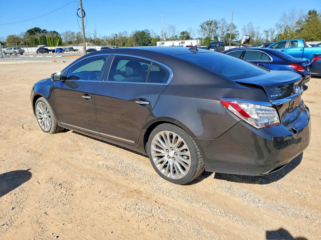 2014 Buick Lacrosse Touring - Image 2