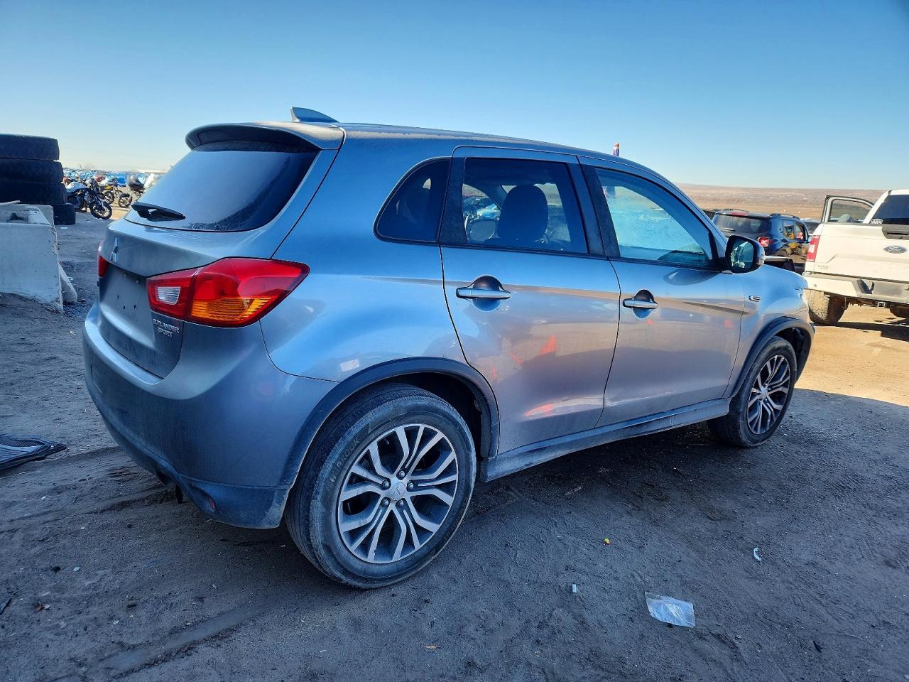 2017 Mitsubishi Outlander Sport Es - Фото 3