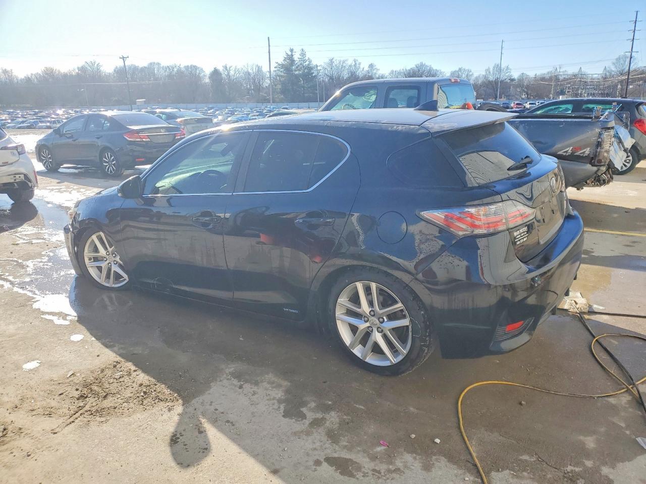 2016 Lexus Ct 200 - Фото 2