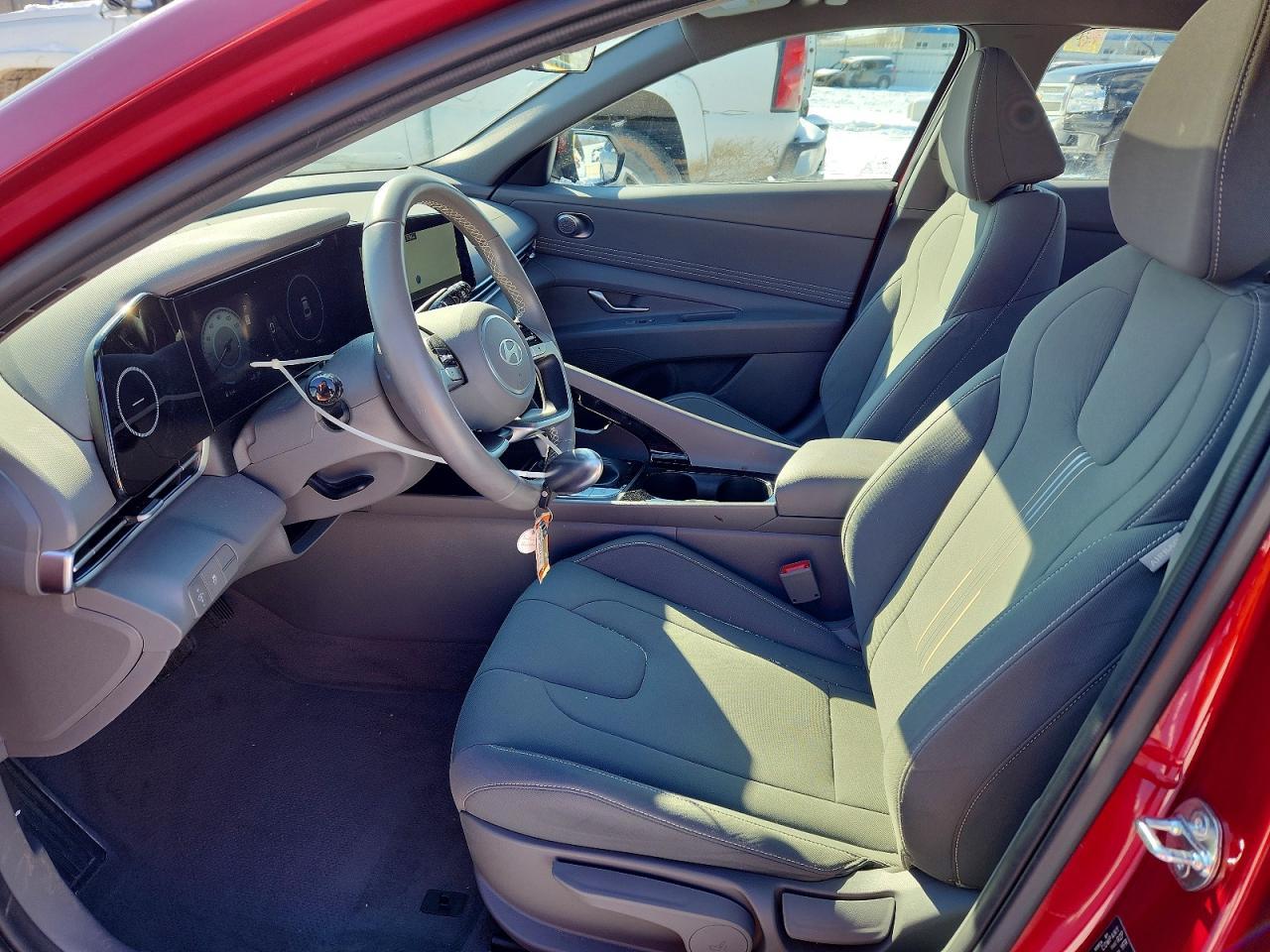 2024 Hyundai Elantra Sel - Image 7