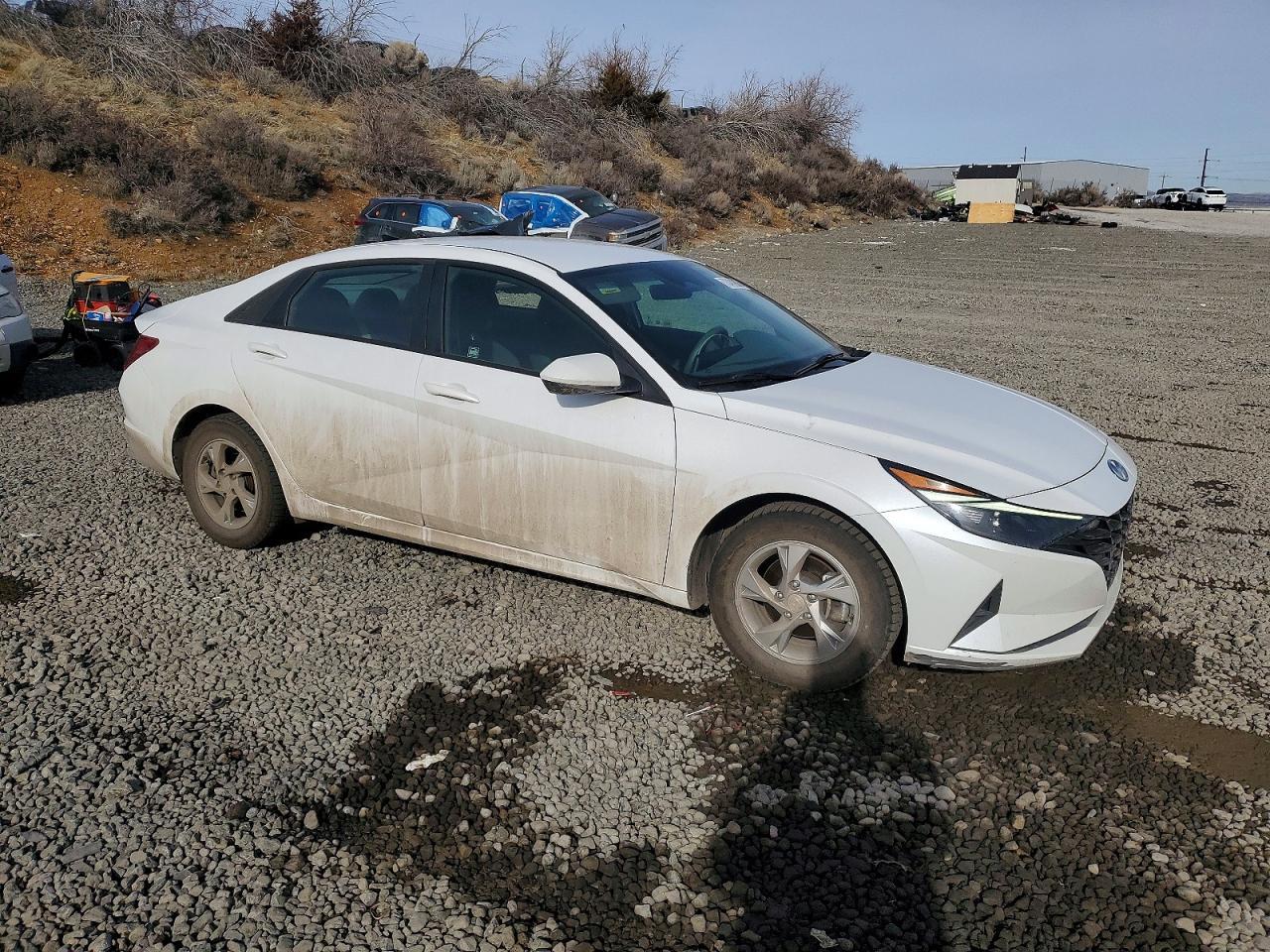 2021 Hyundai Elantra Se - Image 4