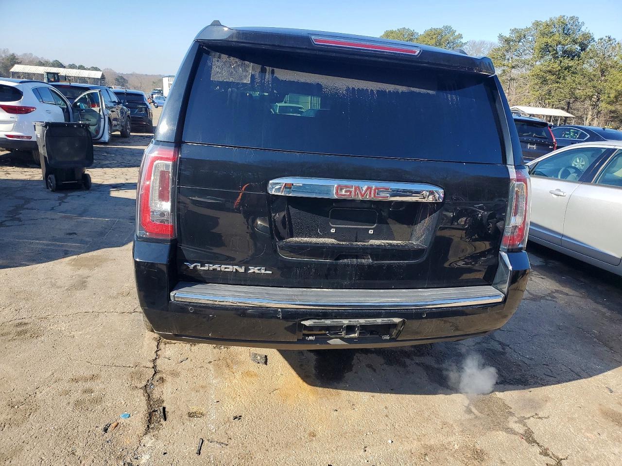 2016 GMC Yukon Xl Denali - Image 6