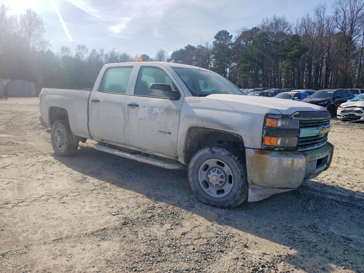 2017 Chevrolet Silverado K2500 Heavy Duty - Фото 4