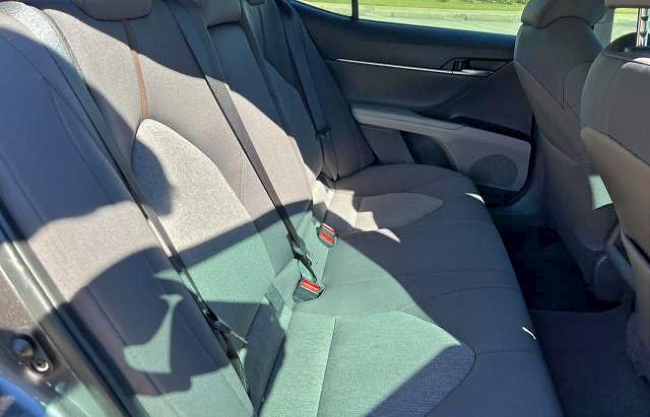 2020 Toyota Camry Le - Image 6