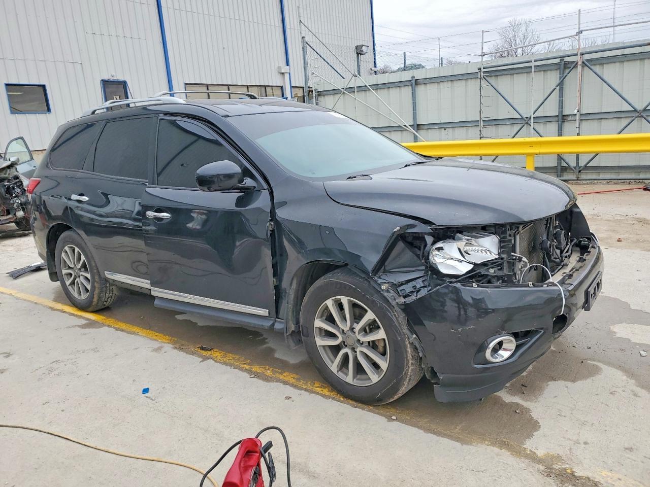 2016 Nissan Pathfinder S - Фото 4