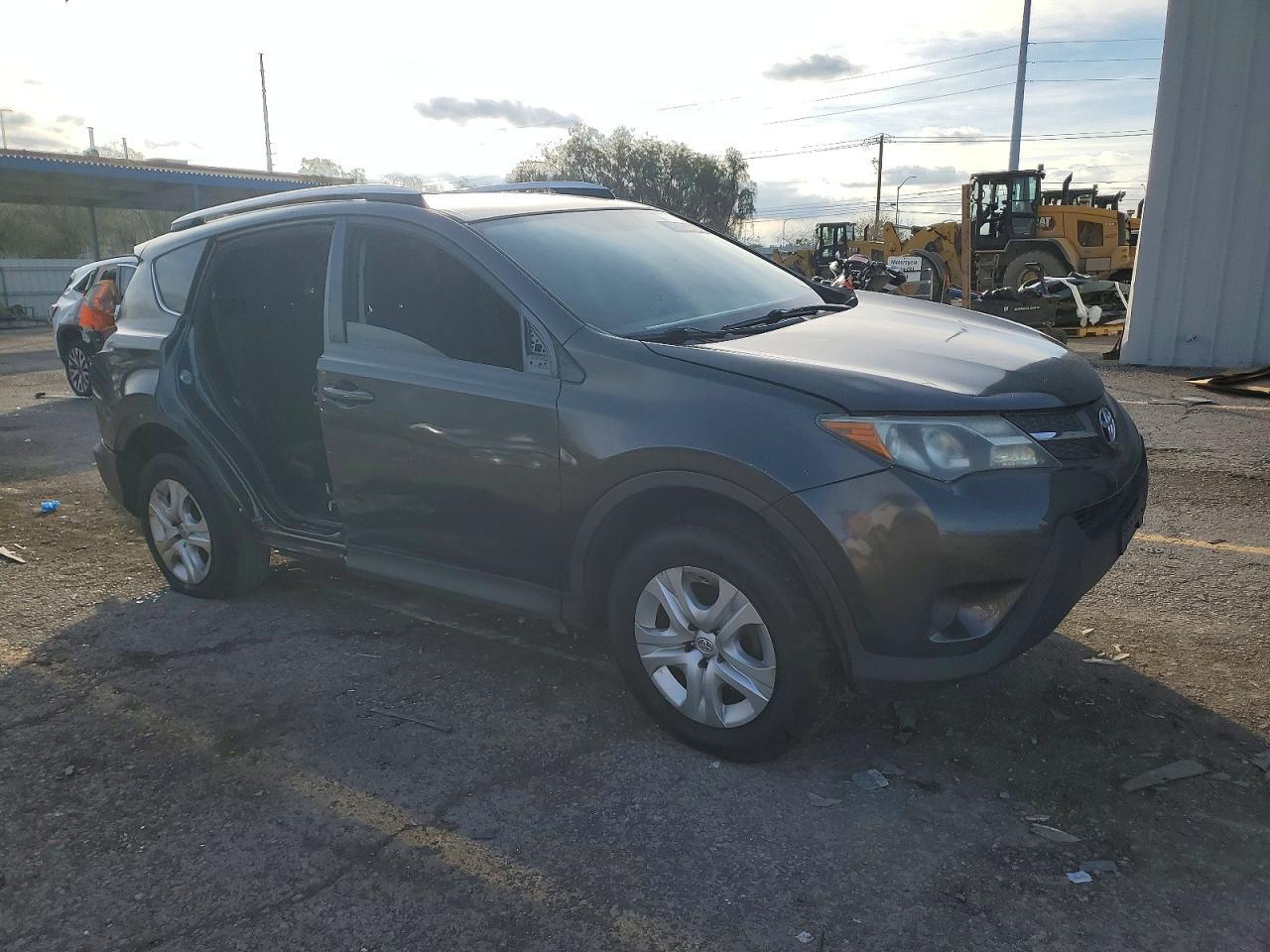 2015 Toyota Rav4 Le - Фото 4