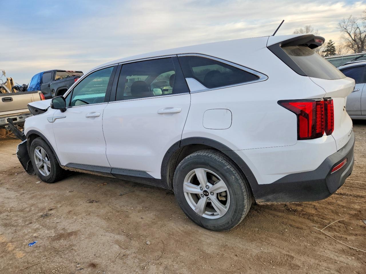 2021 Kia Sorento Lx - Фото 2
