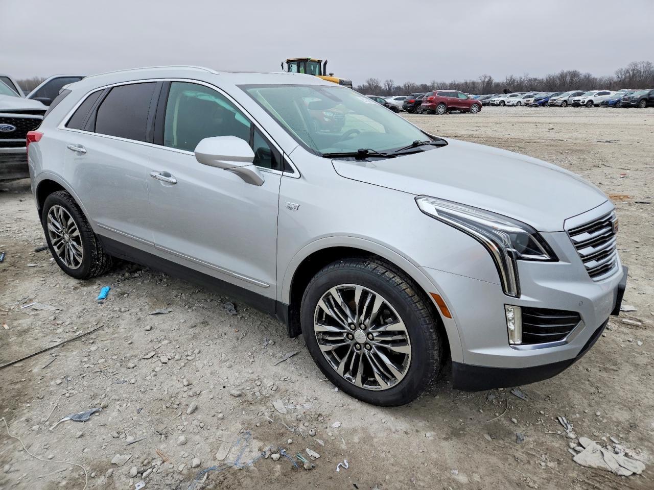 2017 Cadillac Xt5 Premium Luxury - Фото 4