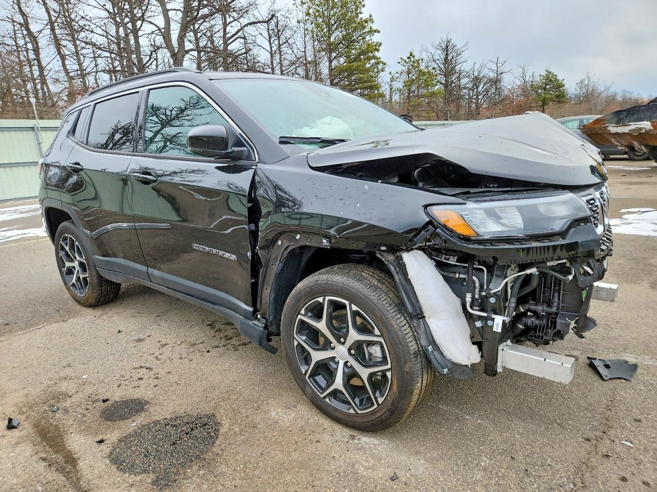 2024 Jeep Compass Limited - Image 4