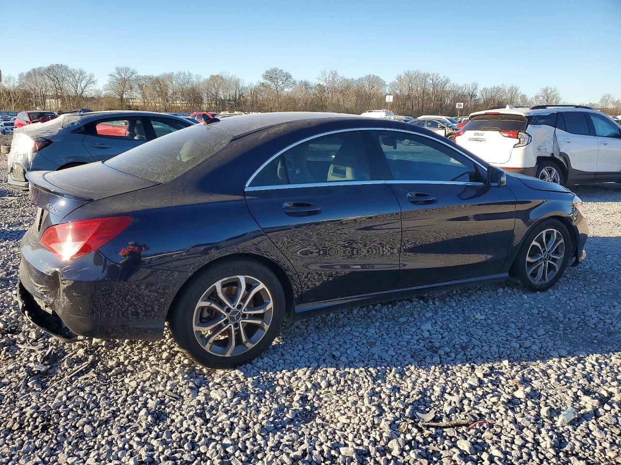 2018 Mercedes-Benz Cla 250 4Matic - Image 3