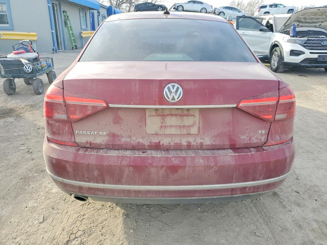 2017 Volkswagen Passat Se - Image 6