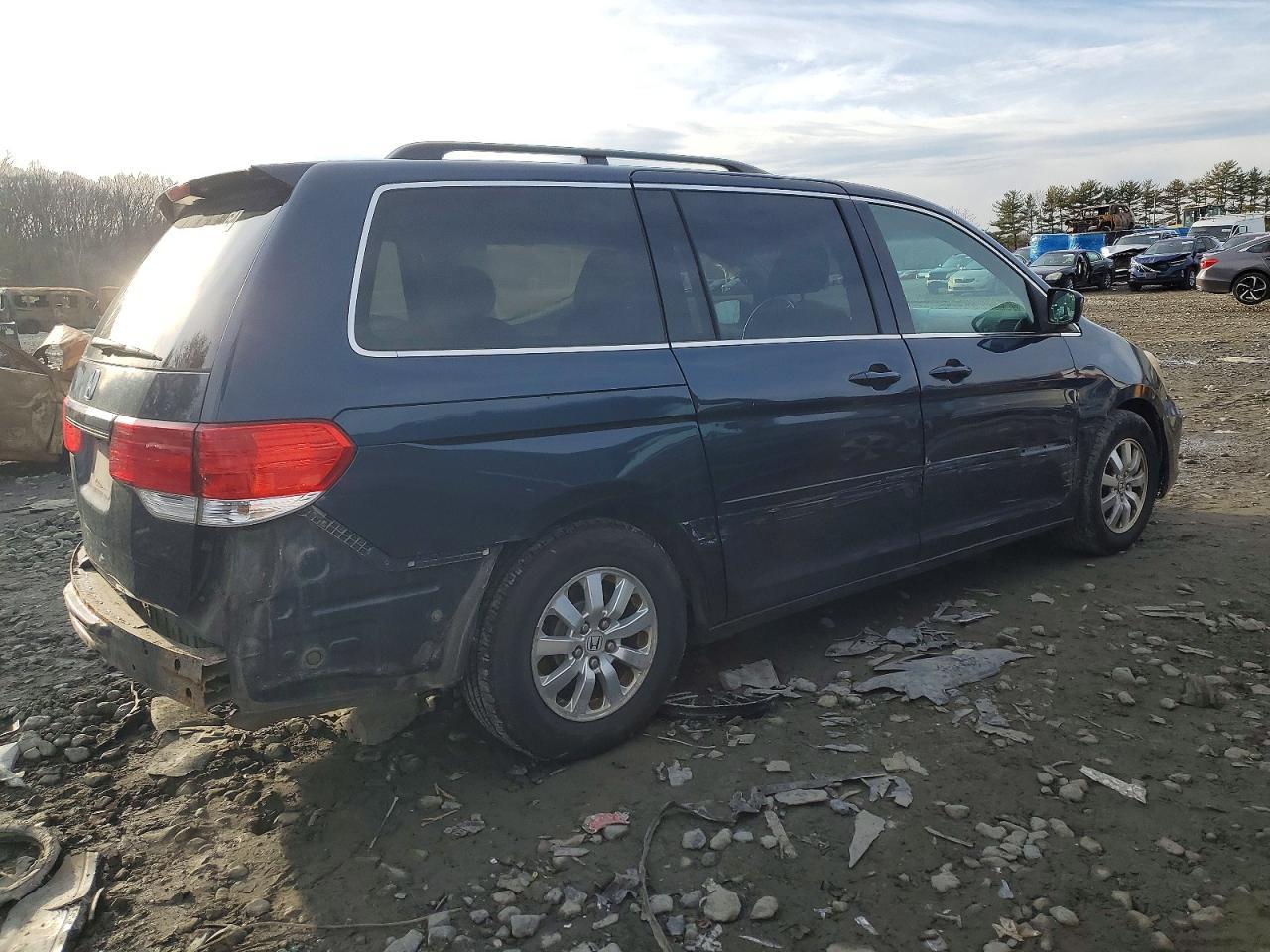 2010 Honda Odyssey Ex - Image 3