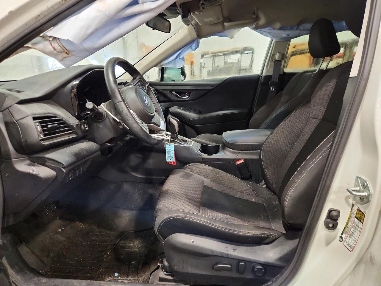 2023 Subaru Outback Premium - Image 7