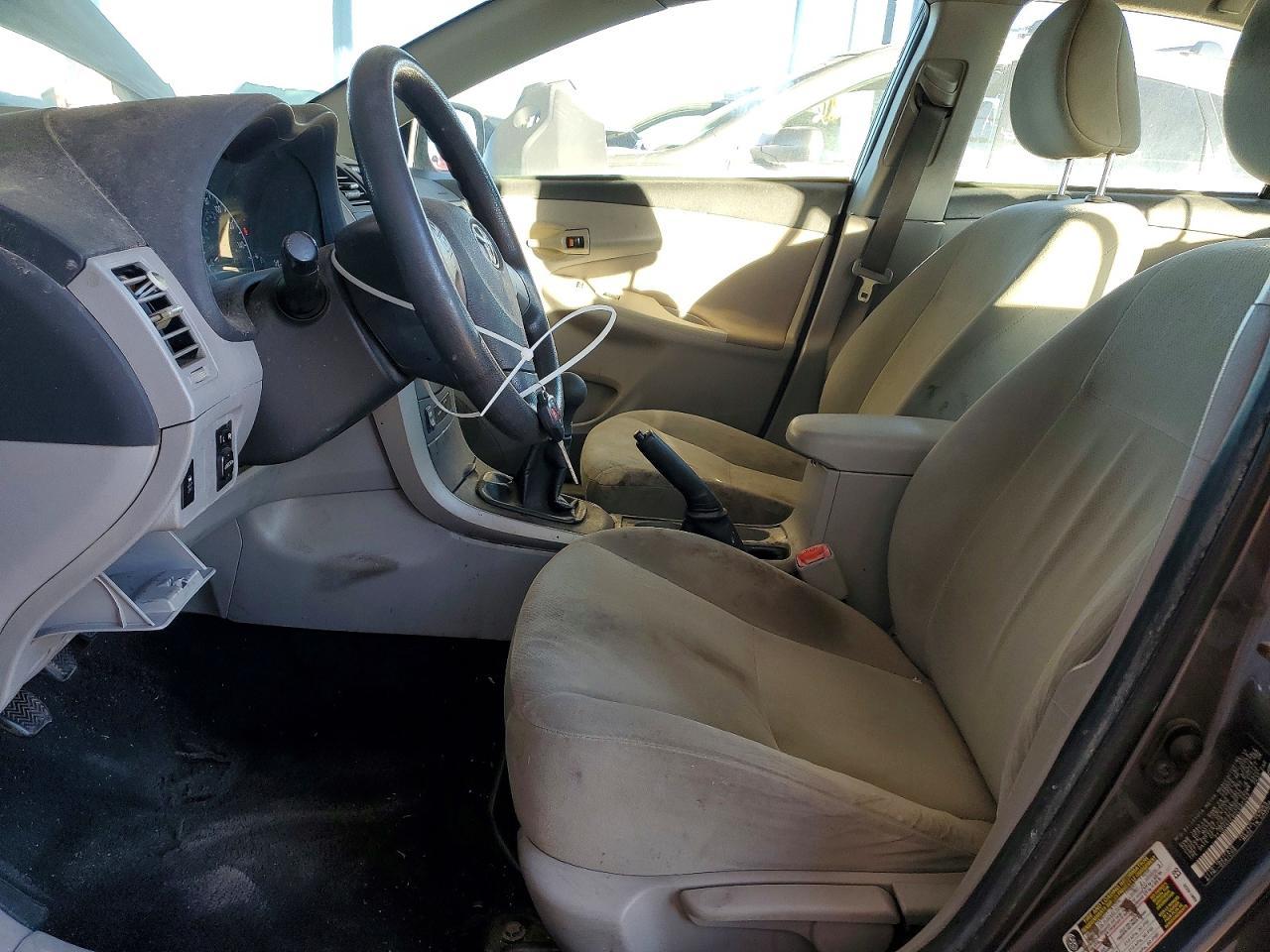 2013 Toyota Corolla - Фото 7