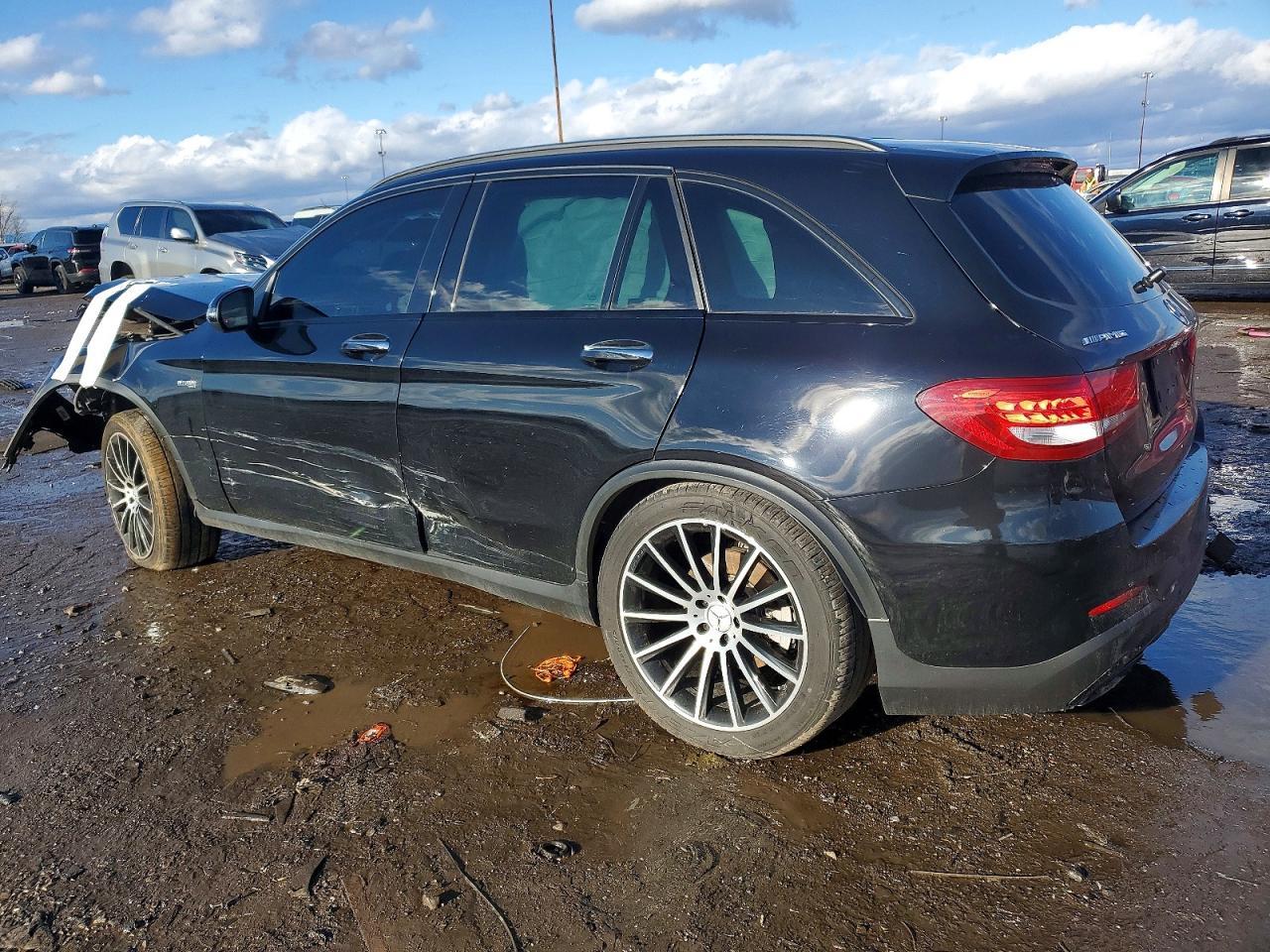 2018 Mercedes-Benz Glc 43 4Matic Amg - Image 2