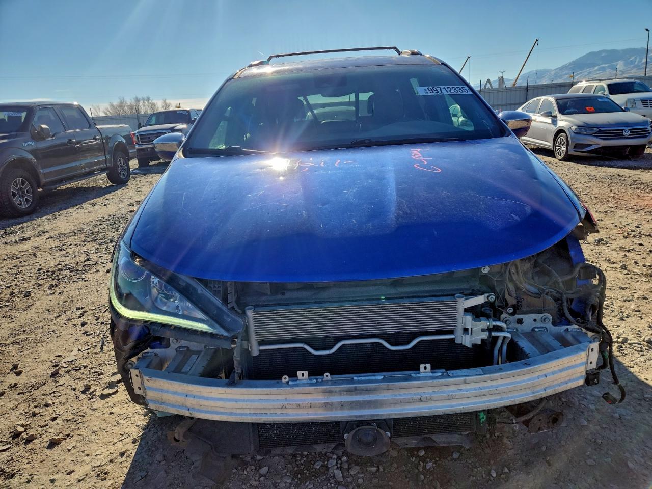 2020 Chrysler Pacifica Limited - Фото 5