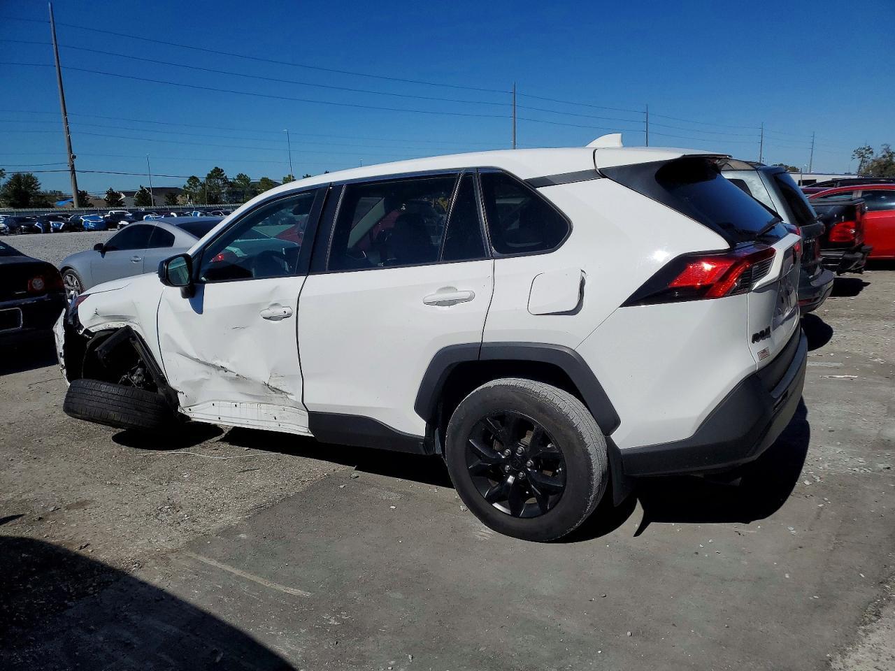 2023 Toyota Rav4 Le - Фото 2