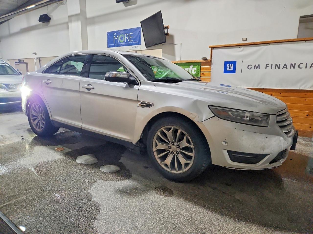 2013 Ford Taurus Limited - Image 4