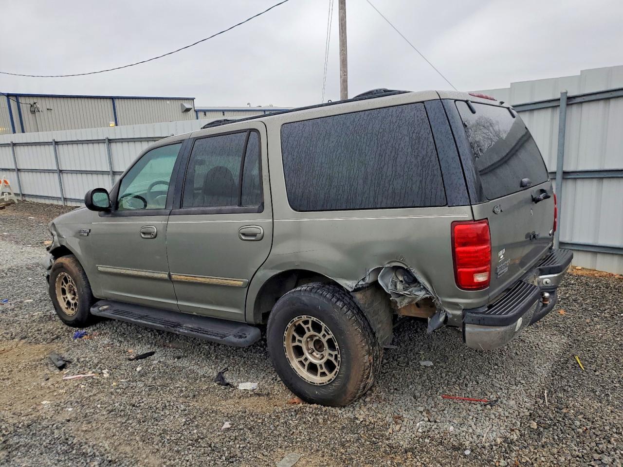 1999 Ford Expedition - Image 3