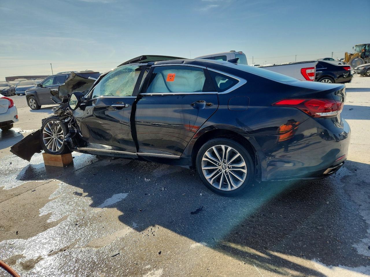 2015 Hyundai Genesis 3.8L - Image 2