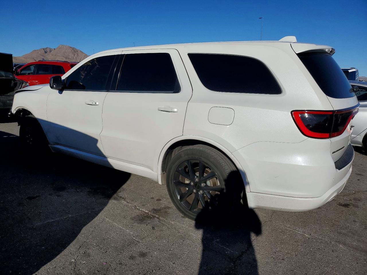 2018 Dodge Durango Sxt - Image 2