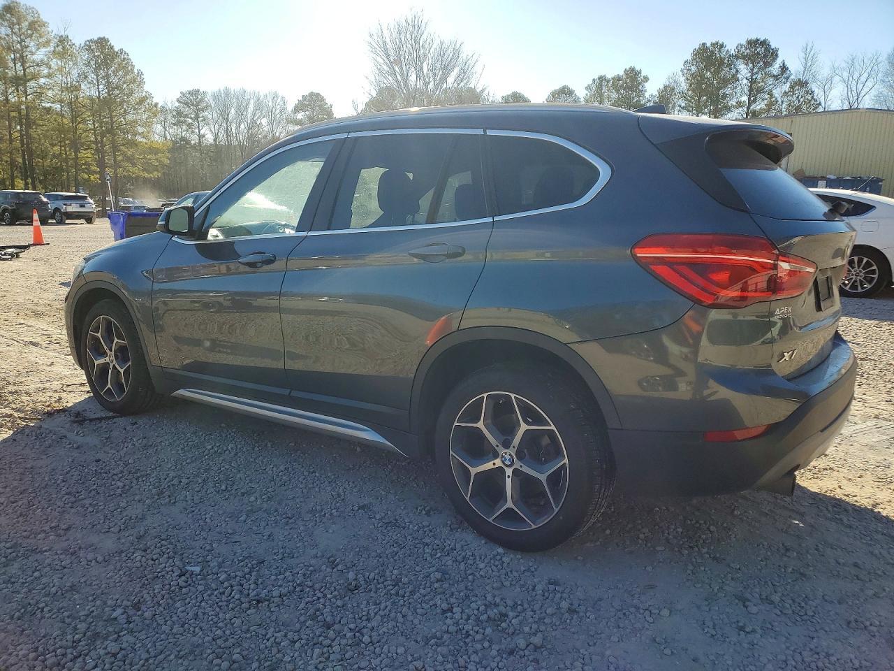 2018 BMW X1 Sdrive28I - Фото 2