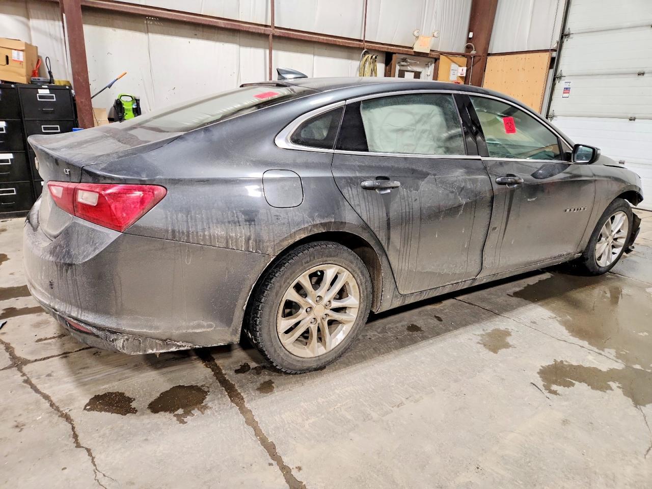 2018 Chevrolet Malibu Lt - Image 3