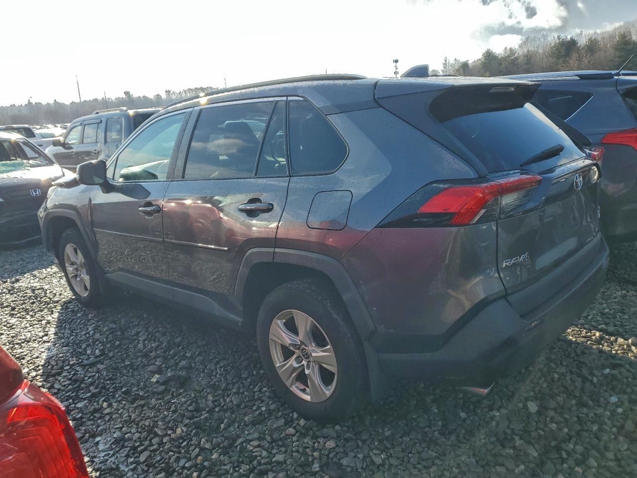 2021 Toyota Rav4 Xle - Фото 2