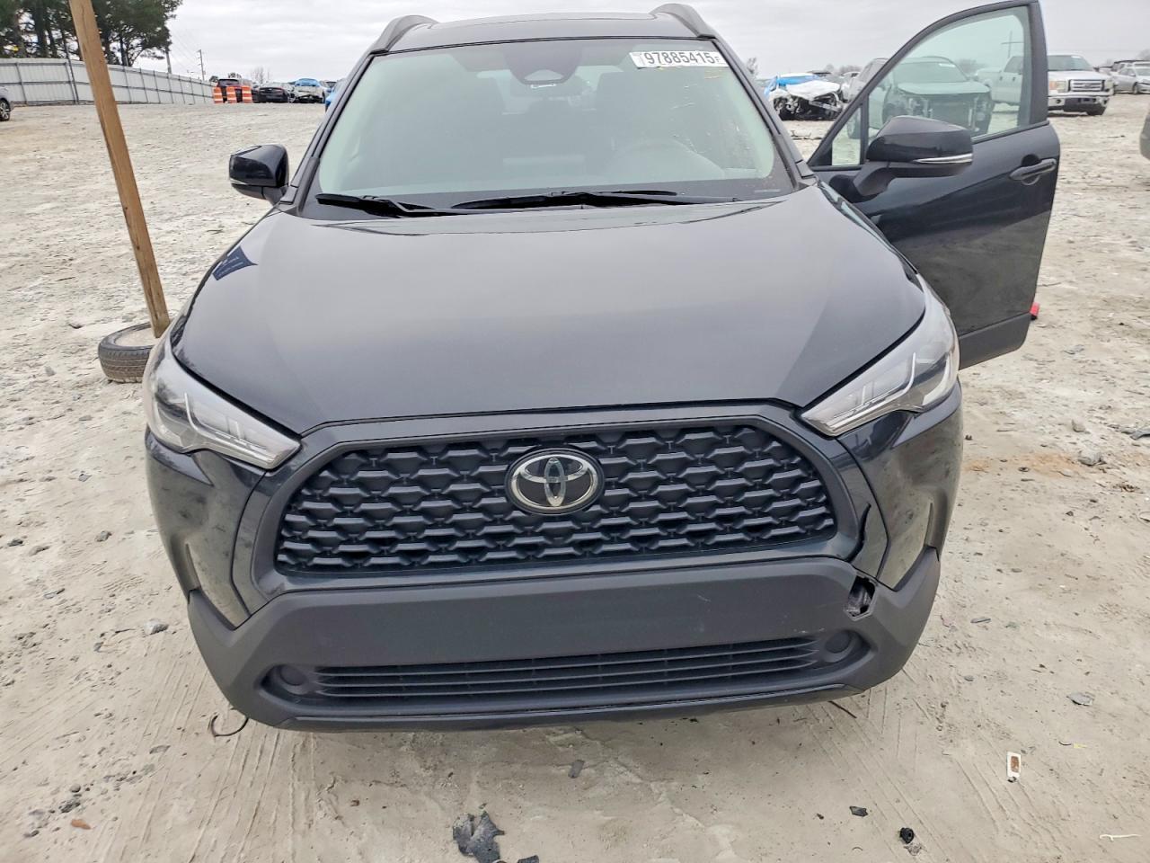 2023 Toyota Corolla Cross Le - Фото 5