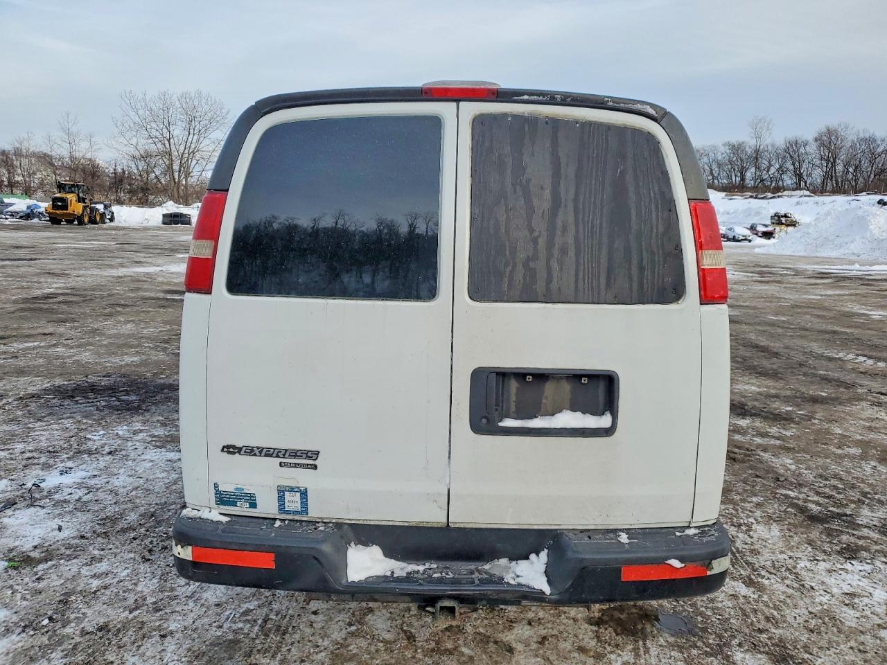 2014 Chevrolet Express 2500 Utility / Service Van - Фото 6