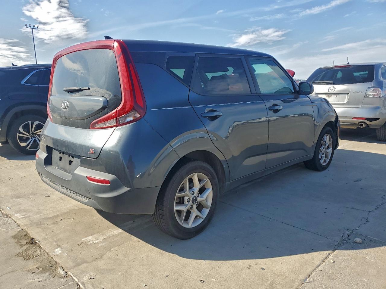 2020 Kia Soul Lx - Image 3