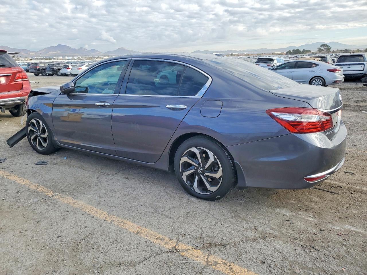 2016 Honda Accord Ex - Image 2