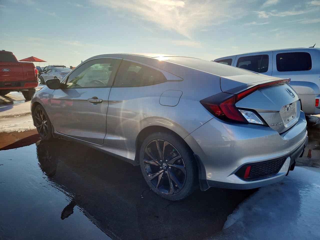 2020 Honda Civic Sport - Фото 2