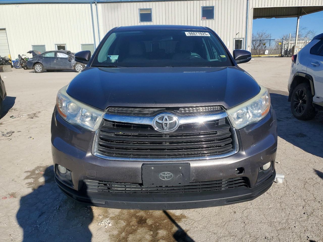 2014 Toyota Highlander - Фото 5