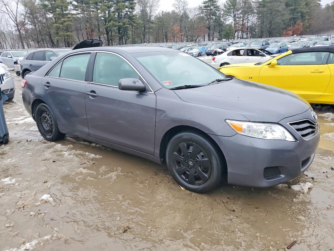 2011 Toyota Camry Base - Фото 4