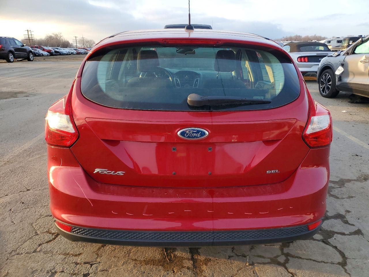 2012 Ford Focus Sel - Фото 6