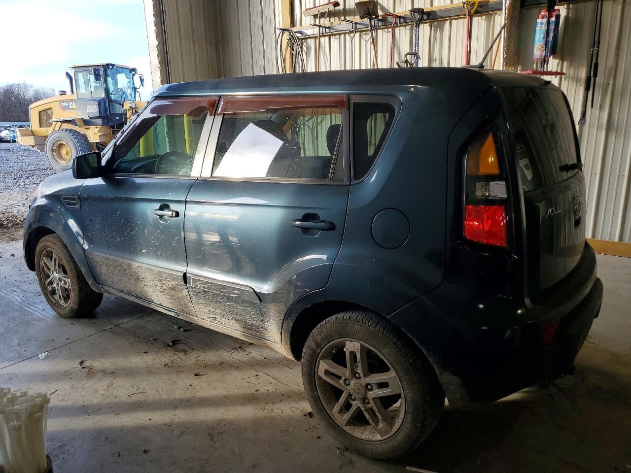 2011 Kia Soul + - Фото 2