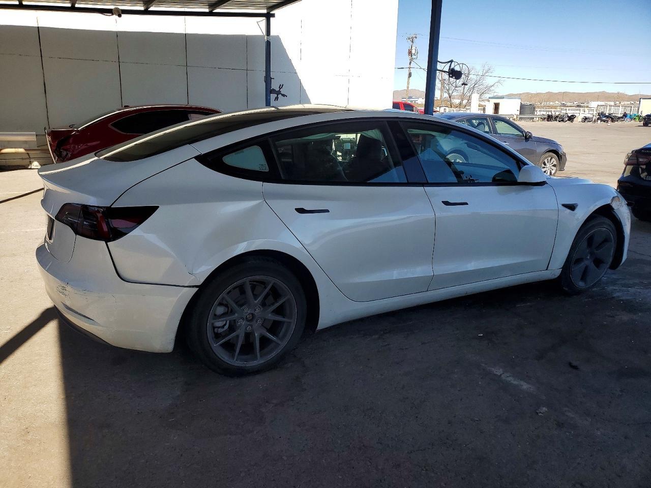 2023 Tesla Model 3 - Image 3
