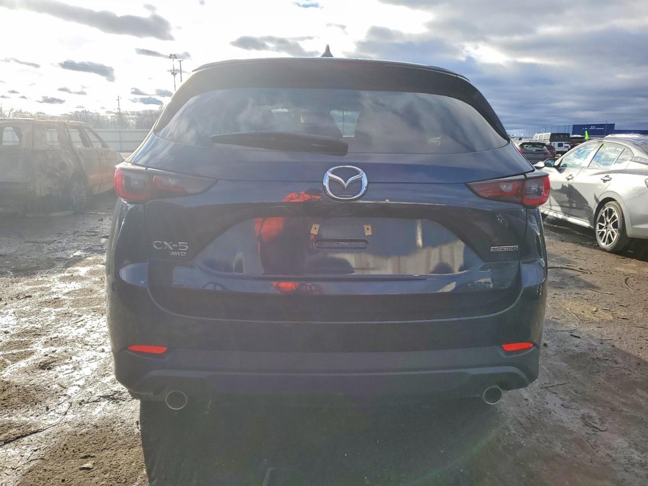 2022 Mazda Cx-5 Premium - Image 6