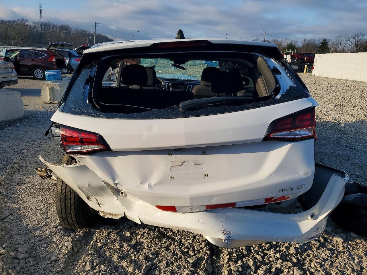 2022 Chevrolet Equinox Lt - Фото 6