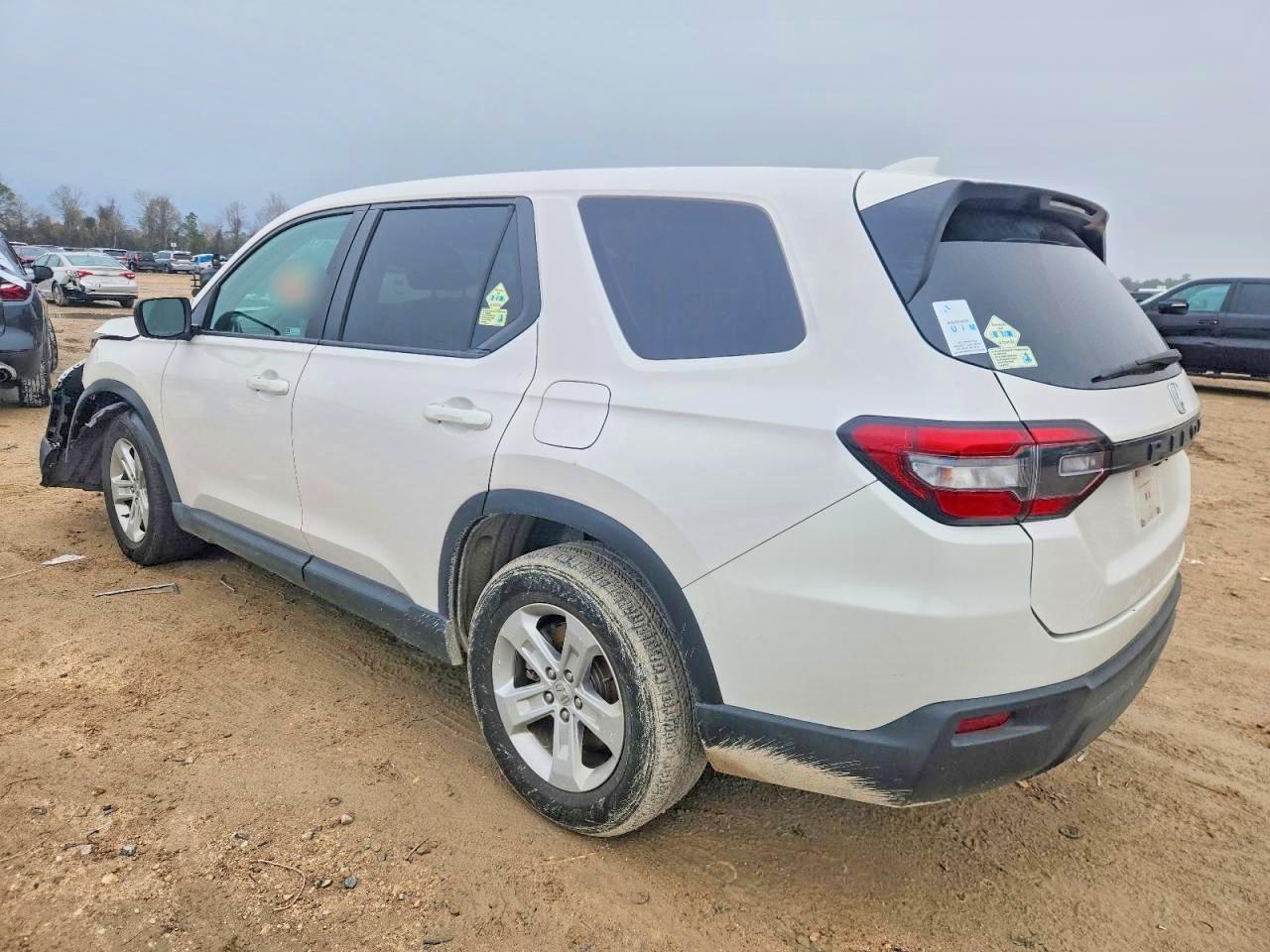 2023 Honda Pilot Lx - Фото 2