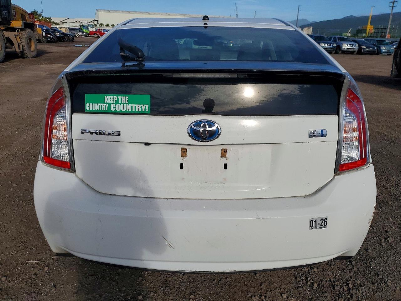 2015 Toyota Prius - Фото 6