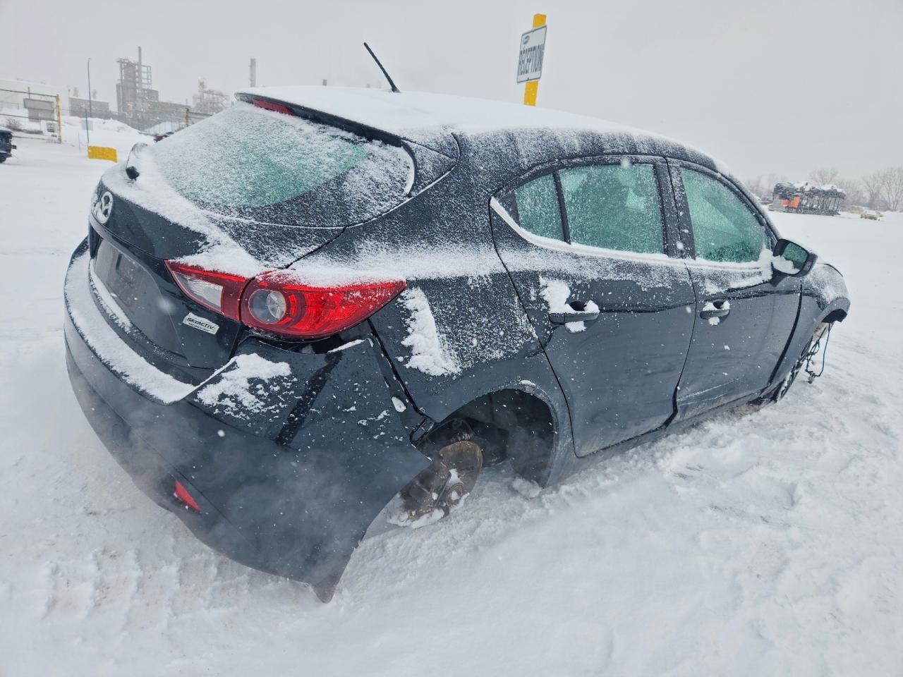2016 Mazda 3 Touring - Фото 3