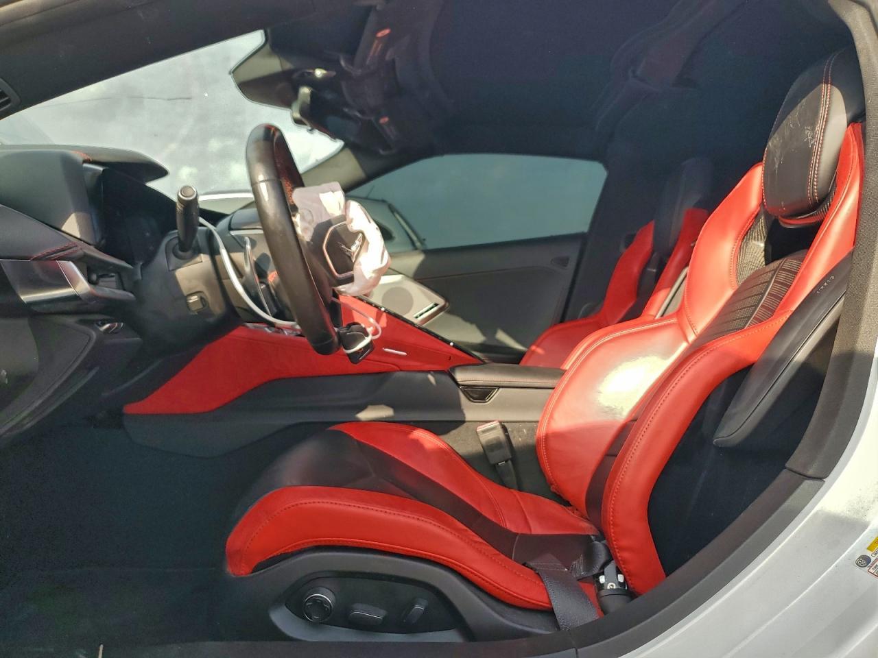 2021 Chevrolet Corvette Stingray 2Lt - Фото 7