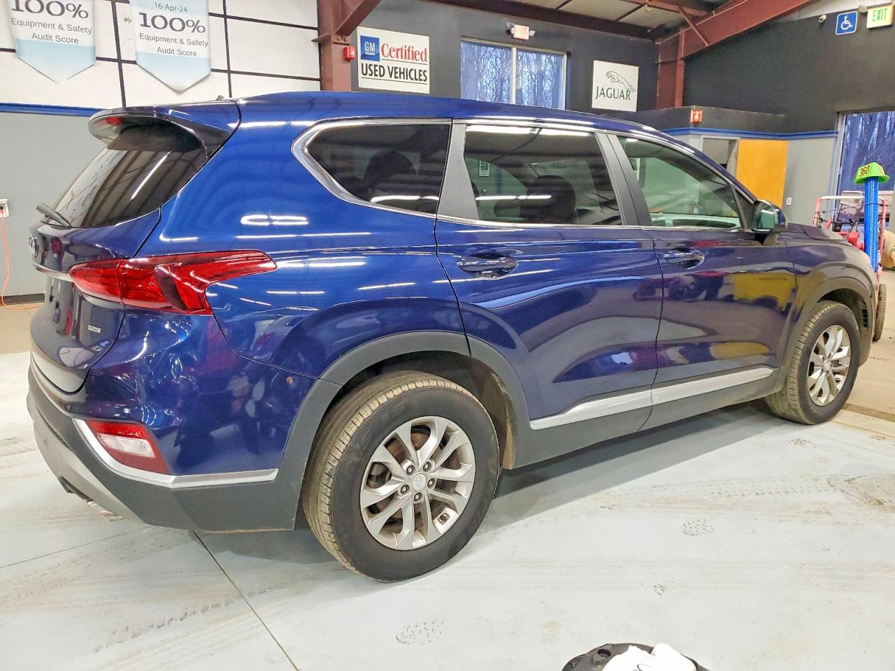 2019 Hyundai Santa Fe Se - Фото 3